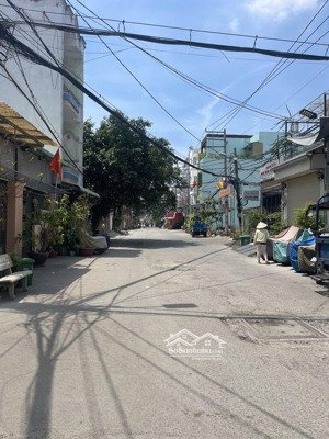 khu phân lô đồng bộ-sát tên lửa-aeon bình tân-giáp quận 6-8 (đang cho thuê 12 triệu/th) giá 6.x tỷ