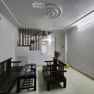 nhà mới đẹp 42m2 3 tầng định công hạ hoàng mai