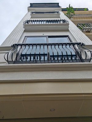 bán nhà riêng tại đường lê văn hiến, bắc từ liêm, 35m2, nhỉnh 5tỷ.