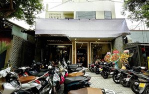 cho thuê nhà 1 trệt 2 lầu đẹp ngang 9m trung tâm biên hòa