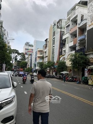 cho thuê mặt tiền trung tâm quận 3, giá rẻ