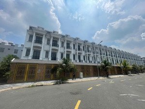 bán nhà nguyễn thị khắp, 4,996 tỷ, 68 m2, 4pn, 4wc ngay cạnh kcn vsip, sóng thân