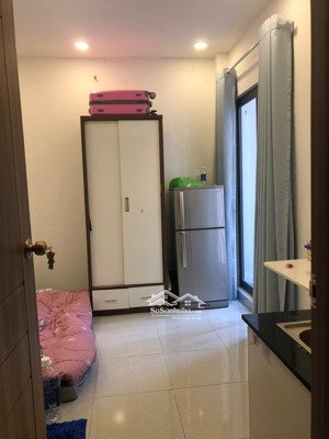 cho thuê studio 25m2 cửa sổ lớn, nội thất đầy đủ - huỳnh tịnh của, quận 3 gần cầu kiệu, quận 1
