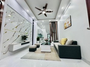 nhà mới đẳng cấp lô góc trung tâm xuân đỉnh. gần ô tô sổ hoa hậu xuân đỉnh bắc từ liêm