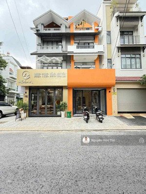 nhà phố quốc hương trái tim thảo điền sống & kinh doanh giữa phố nghệ thuật