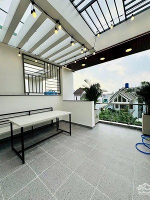 bán mp huỳnh thúc kháng, chỉ 25,8 tỷ, 65m2 x 5 tầng, bao tiện ích