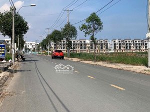 bán gấp nền chính chủ bán đất nền long hậu - t&t thái sơn cặp góc đẹp 192m2 chỉ 5 tỷ 6 shr sang tên