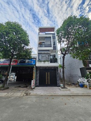 bán nhà mới 1t2l 4.5x16m hoàn công, đường số 6 kdc thanh bình p.bình hòa, full nội thất