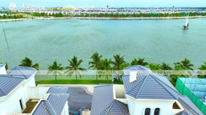 bán biệt thự mặt biển vin gia lâm. 306m2 x 4 tầng mặt tiền 17m. phân khu ngọc trai. giá 127 tỷ