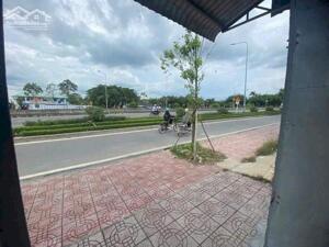Chính Chủ Cần Bán Đất MTĐ QL 1A, P. 4,TP. Tân An, 150m2, SHR, 2TỶ300