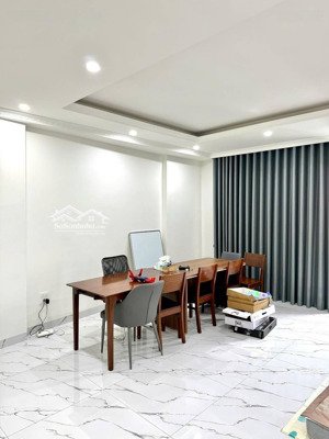 bán nhà riêng tại lĩnh nam 7,5 tỷ, 53 m2, oto đỗ sát cửa, gần phố, ngõ thông, nhà đẹp, uy tín hot!