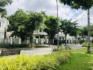 biệt thự sông lakeview city cần bán giá 29.8 tỷ view sông thoáng mát. lh: 