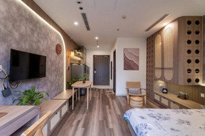 tậu nhà đẳng cấp - rinh xe vf3 cực phẩm, áp dụng cho studio/ 1pn + tại phân khu cao cấp the beverly