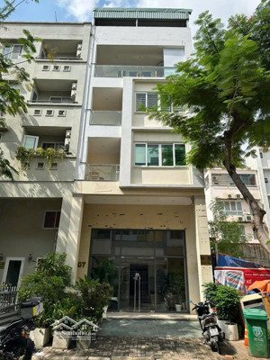 bán np 5pn, 4wc, 3 tầng tại hưng gia, tân phong, q7, 28,5 tỷ