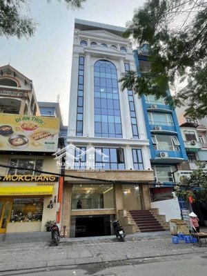 mp duy tân - dịch vọng hậu 100m x 7 tầng có hầm,mt 6m thang máy,thông sàn,pccc gía 65tr/tháng