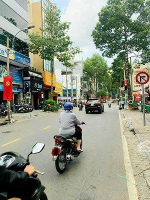 mặt tiền tôn thất hiệp- lê đại hành quận 11, 5 tầng 4x24m