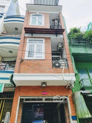 chính chủ bán nhà mặt tiền phan văn trị q5 (3.1x10m) - 3 tầng - nhà đẹp - 9.3 tỷ