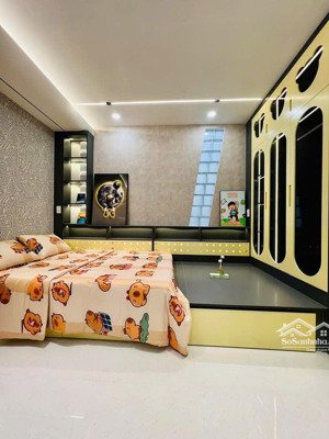 chính chủ cần bán gấp nhà ngay phan đăng lưu, bình thạnh 6 tầng có thang máy chỉ 15,9 tỷ