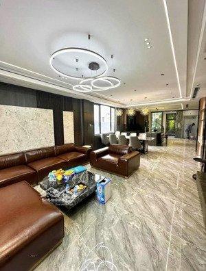 bán nhà cầu diễn dân xây 70m2 x 5t hơn 8 t.ỷ