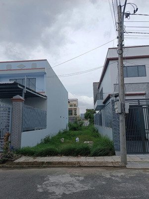 bán đất mặt tiền nhựa 8m gần aeon tân an. sổ sẵn xây tự do giá đầu tư