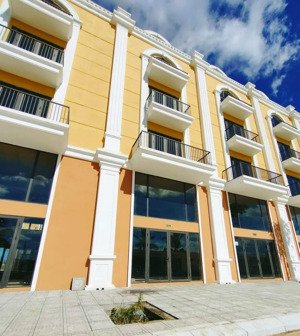 tổng hợp quỹ lk tuần châu giá cắt lỗ sâu, chỉ còn 4,x tỷ, ngay bến du thuyền, kinh doanh tốt