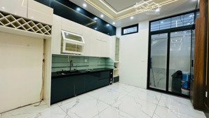 mặt đường phủ thượng đoạn - 80m2 - 4 tầng cực đẹp - thang máy - chỉ việc về ở - giá 8,x tỷ