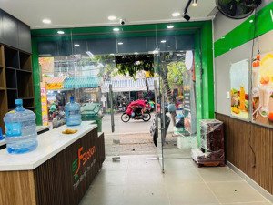 bán gấp nhà mặt tiền đường lý phục man, quận 7, 4 lầu, 116m2 chỉ 18,7 tỷ