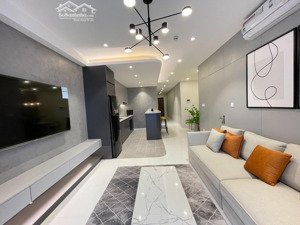 siêu phẩm công viên cầu giấy 4n star tower, dương đình nghệ. giá 13,5 tỷ, dt 160m2: lh 0978,965831