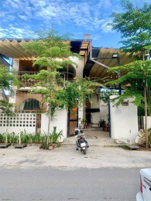 bán nhà đẹp " sẵn mô hình kinh doanh cafe " đường lý thái tổ, diên khánh - cách tttp nha trang 10p.