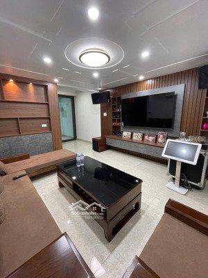 nhà 7 tầng thang máy khu phân lô lê hồng phong - đường 12m - chỉ hơn 6 tỷ