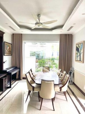 gấp - vừa ra - biệt thự splendora - 39 tỷ - 250m2 - lh 
