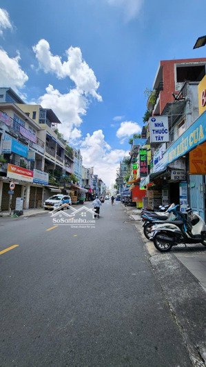cho thuê nhà góc 3 mặt tiền nguyễn văn thương - kinh doanh sầm uất không giới hạn