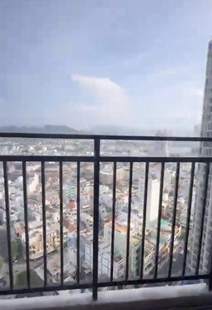 cần bán căn góc dqua 29 phan chu trinh, nha trang có sổ hồng , phù hợp nghỉ dưỡng , cho thuê