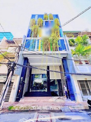 sát hado centrosa! building mt cao thắng. dt: 8x25m(182m2) - 8 tầng, có tm. hđt 160tr. giá 55 tỷ