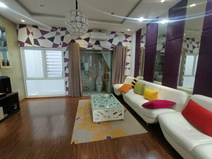 bán biệt thự 3 tầng - mặt tiền phan đăng lưu đà nẵng