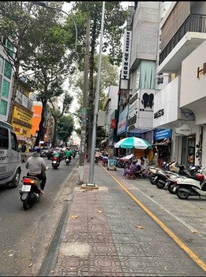 banv hh mặt tiền trần quang khải q1 - 5x24 - xd bán nhá tầng thang máy - giá 32 tỷ