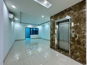 bán nhà hoàn thiện có thang máy 5x21m - hầm+4 lầu sẵn nguồn thu 35 tr/tháng kđt vạn phúc city