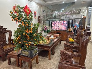 bán nhà ngõ 247 nguyễn văn linh, dt 99m, 3 tầng, mt 4.5m, giá 15.9 tỷ, ngõ 5m.