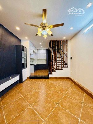 nhà mới 5 tầng - nội thất đẹp - 35m2 - ngõ ô tô - 381 nguyễn khang.