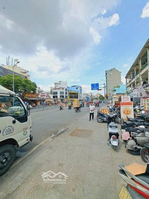 mặt tiền kd gần chợ bình tây - - nhà 3 tầng 73m2 - hậu giang - giá 22 tỷ