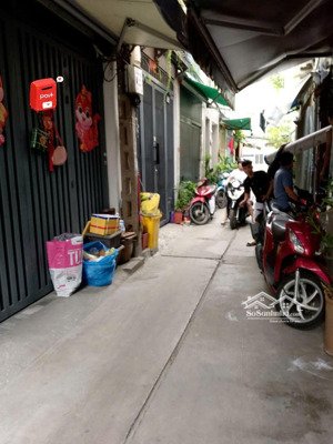 cần bán gấp nhà 1 xẹt đường âu dương lân f3 q8 giá 5,8 tỷ( tl)
