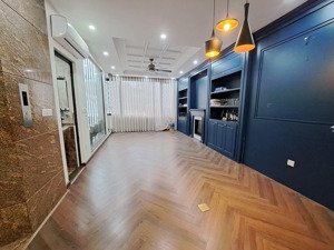 chính chủ cho thuê nhà phố láng hạ