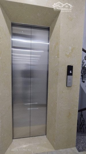 tôi cho thuê nhà hai cửa đi, mới, thang máy, 111m2, 4t - 37 triệu; nhà hàng, kd, vp, phố minh khai
