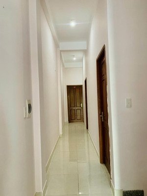 bán căn hộ 3.5 tầng đinh công trứ gần biển mỹ khê - dt 100m2 - mt 5m khai thác dòng tiền cao