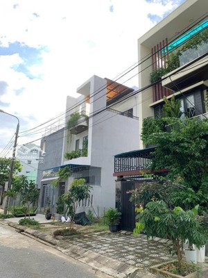 bán đất mặt tiền đường 5m5 có vỉa hè 3m đường nại hiên đông