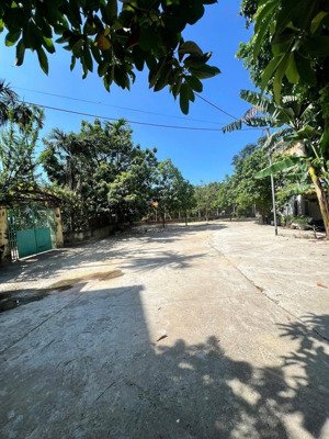 bán nhanh 2 lô liền kề 2 mặt tiền trước sau tặng dãy trọ 10 pn