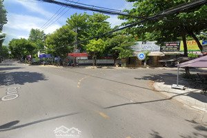 cho thuê nhà mặt tiền trung tâm hải châu 3 tầng 3pn