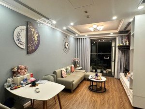 chính chủ gửi bán căn hộ cao cấp, giá tốt nhất thị trường tại ss riverside. liên hệ 