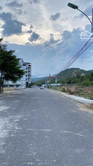 bán đất biệt thự đẹp đường triệu quang phục, vĩnh hoà, nha trang - 300m2 ngang 15m - giá 14,7 tỷ