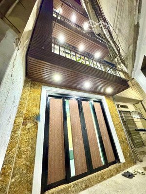 rẻ nhất đống đa - trung phụng 25m2 4tầng - đầy đủ nội thất về ở ngay